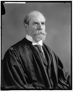 Prif Ustus Charles Evans Hughes (UDA)